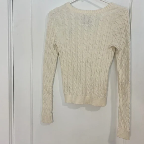 Abercrombie & Fitch cable knit vneck sweater - Picture 6 of 13